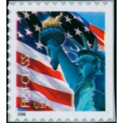#3972 Flag & Lady Liberty, Non-Denominated (39¢) Single from Convertible Booklet