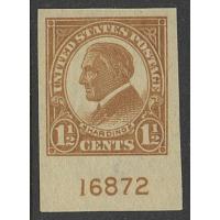 #576 1½¢ Harding, Yellow Brown, NH w/ Plate Number
