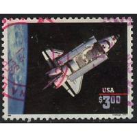 #2544 Priority Mail, $3.00 Challenger (USED)