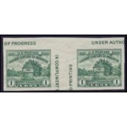 #766a 1¢ Chicago, Horizontal Pair with Vertical Gutter