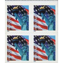 #3974a Flag & Lady Liberty, Non-Denominated (39¢) Pane of Four