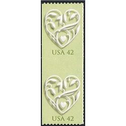 #4271 Wedding Hearts (42¢), Cross Gutter Pair