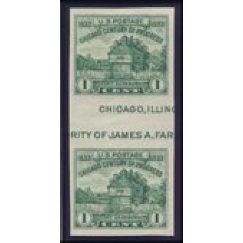 #766a 1¢ Chicago, Vertical Pair with Horizontal Gutter