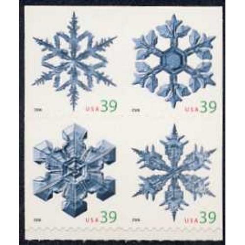 #4112a Snowflakes, Block of Four from Vending Booklet